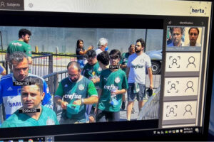 reconocimiento facial en el acceso a un estadio de fútbol