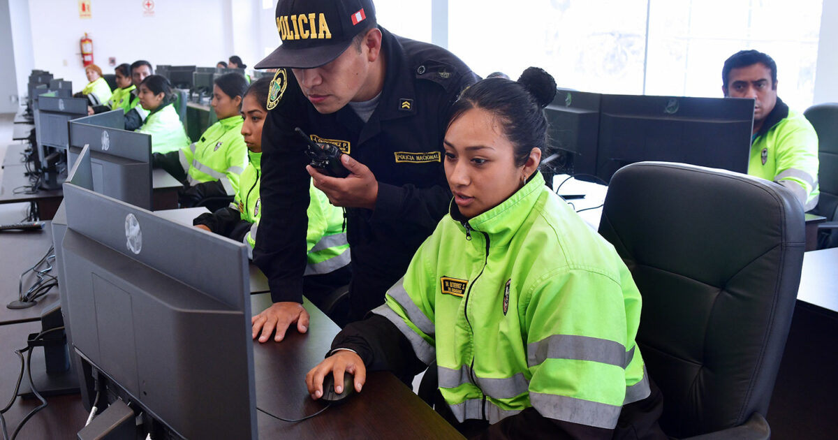 Cuánto Gana Un Policía En El Perú Y Cómo Postular A La Pnp 3811