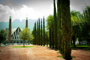 Parroquia y santuario de Nuestra Señora de Fátima en San Pedro Garza García, en el estado de Nuevo León (México)