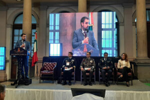 Javier Borredá García, director de ‘Segurilatam’, se dirige a los asistentes en la inauguración del V Congreso Mexicano PIC.