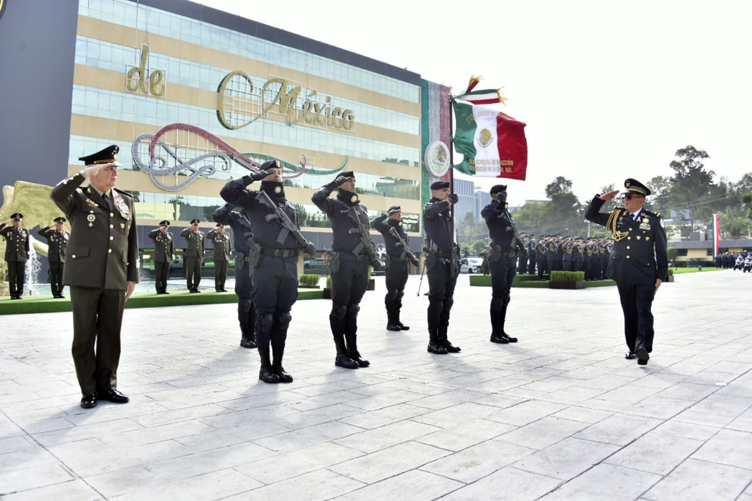 el general Hernán Cortés Hernández, comandante de la Guardia Nacional de México